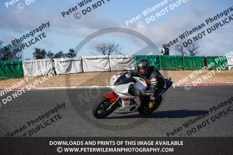 enduro digital images;event digital images;eventdigitalimages;mallory park;mallory park photographs;mallory park trackday;mallory park trackday photographs;no limits trackdays;peter wileman photography;racing digital images;trackday digital images;trackday photos